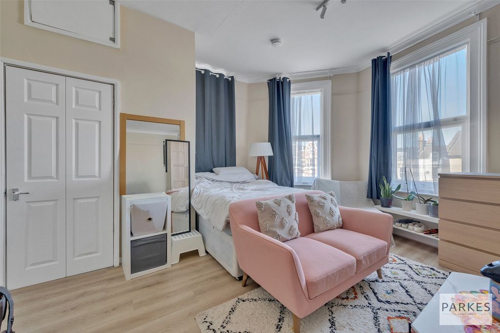 Property photo 1 of 5 Picture No. 03