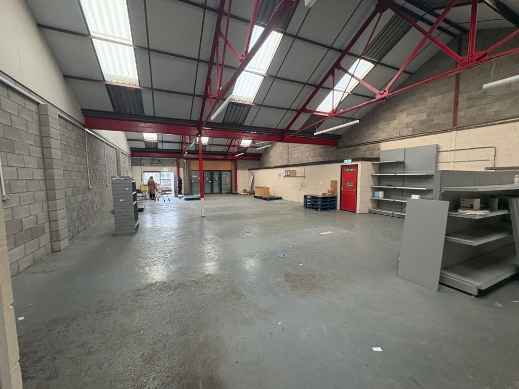 Property photo 3 of 6 Photo 5