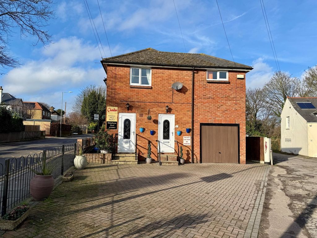 Property photo 1 of 18 Picture No. 09