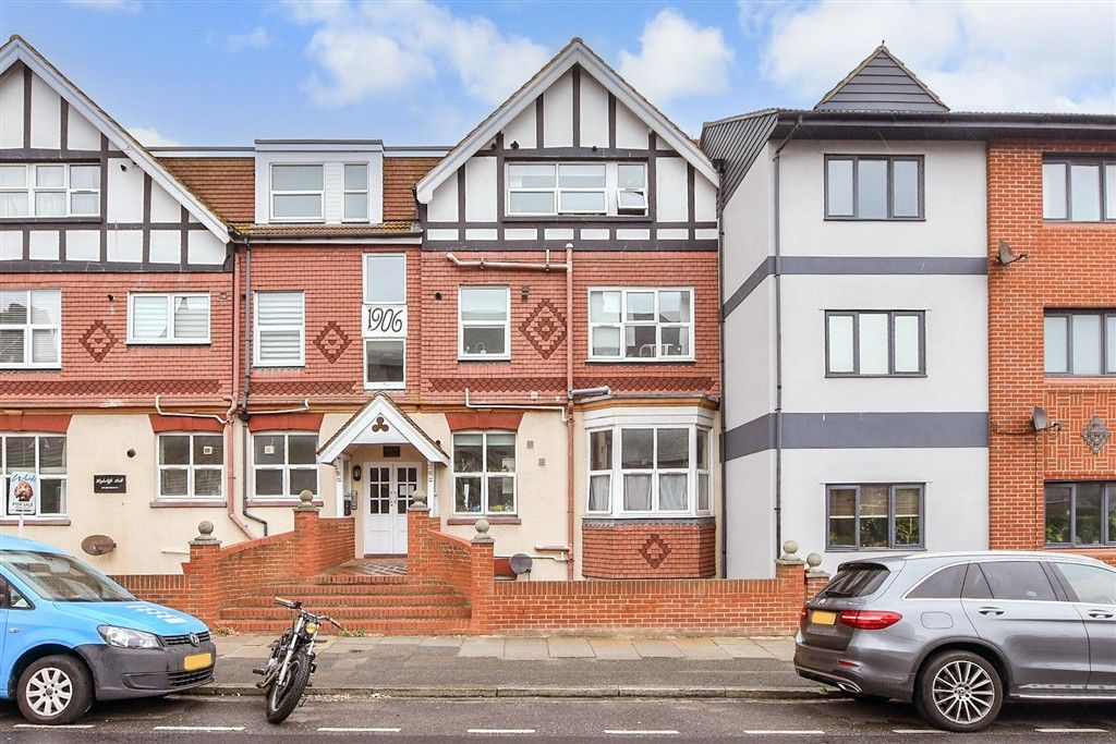 Property photo 1 of 15 External (Web)