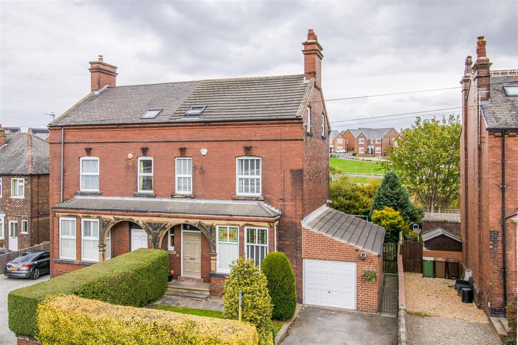 Property photo 1 of 19