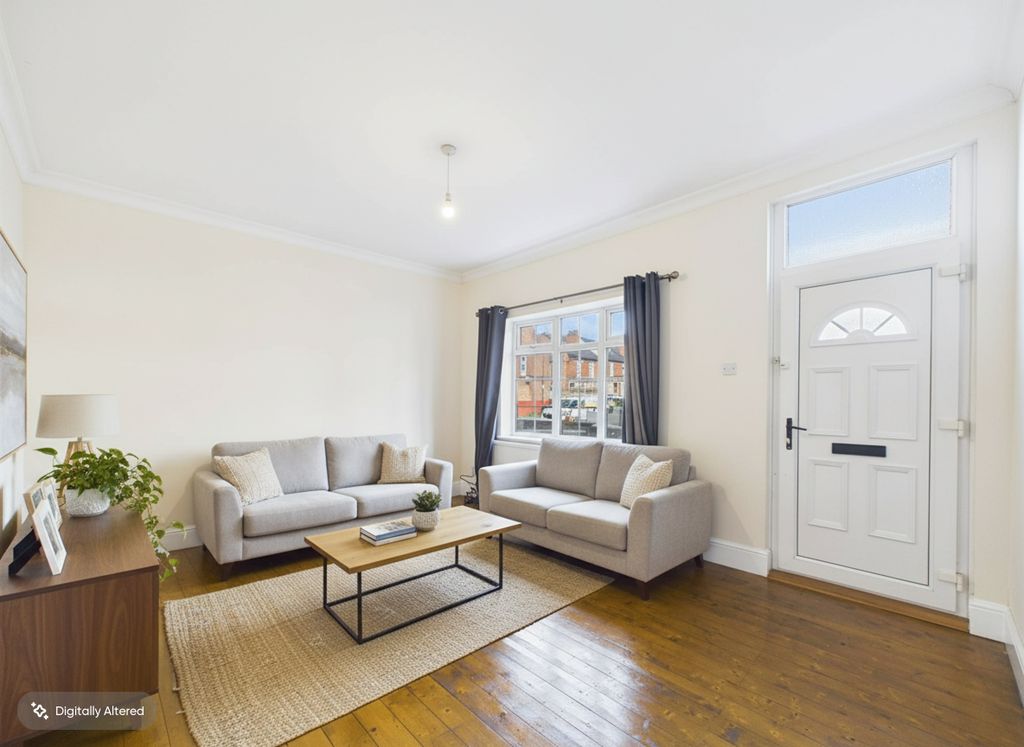 Property photo 2 of 20 Cam03394G0-Pr0461-Still001-001