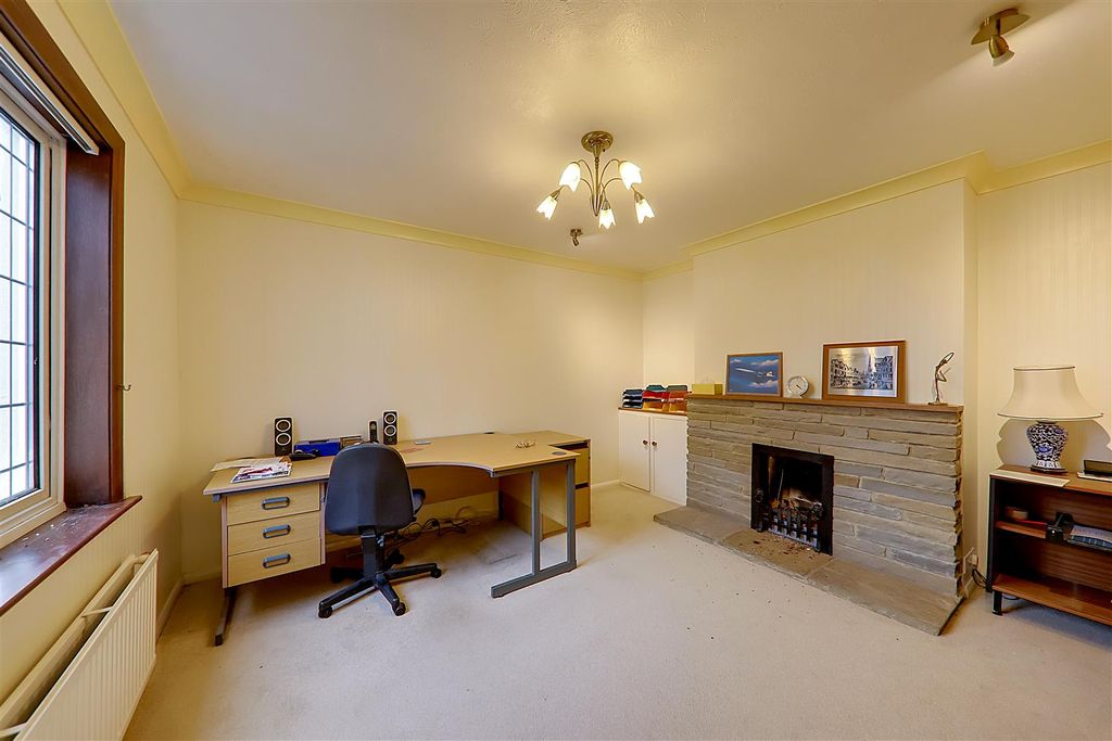 Property photo 2 of 21 Img_7606-Img_7608.Jpg