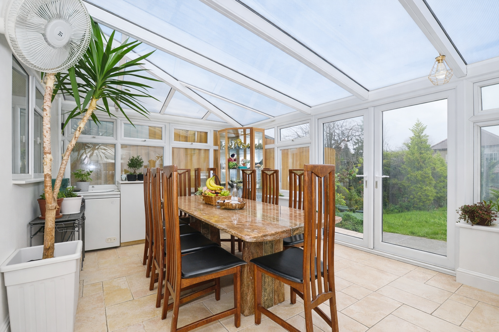 Property photo 3 of 15 Conservatory