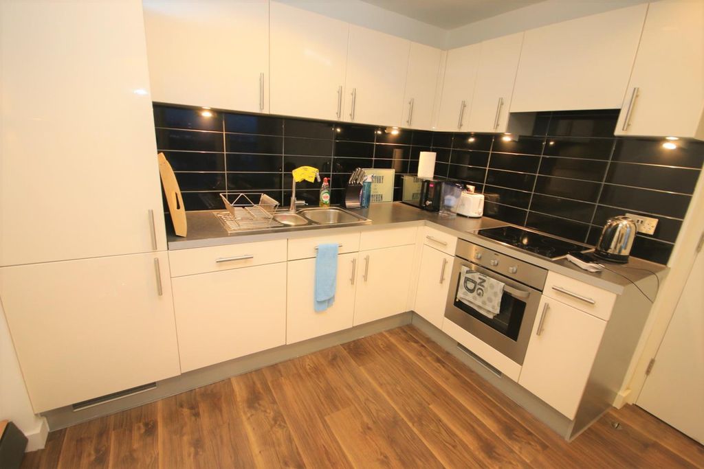 Property photo 3 of 8 Img_0141.Jpg