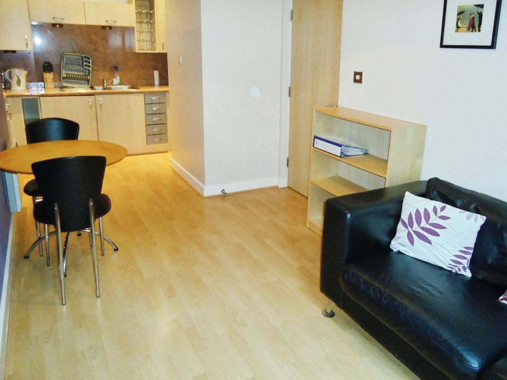 Property photo 3 of 7 Picture No. 08