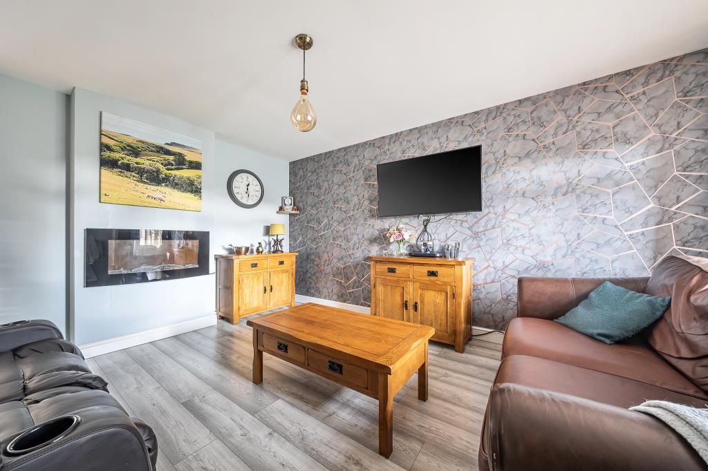 Property photo 2 of 13 Bathroom