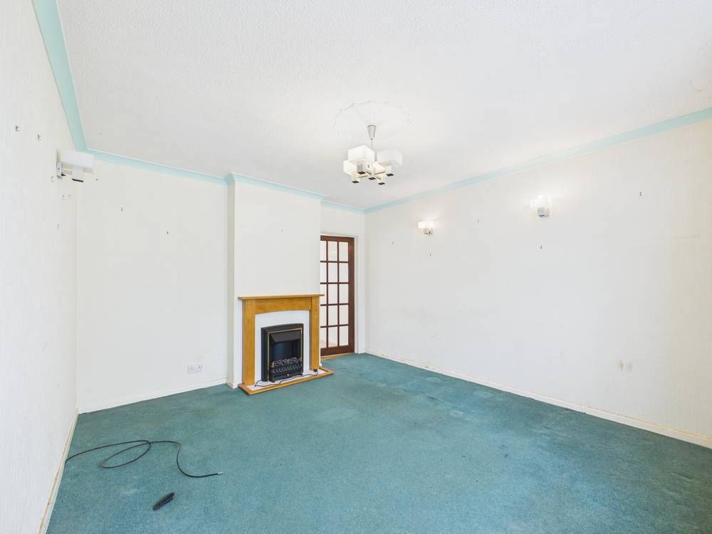 Property photo 2 of 13 Giraffe360-Still001