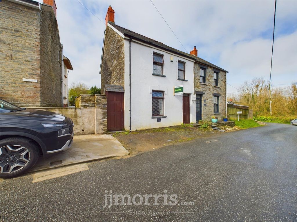 Property photo 1 of 33 Cam03686G0-Pr0026-Still036.Jpg