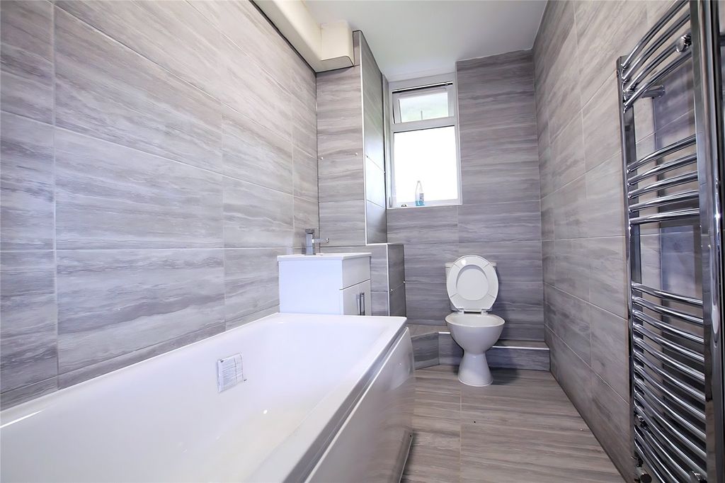 Property photo 3 of 6 Picture No. 03
