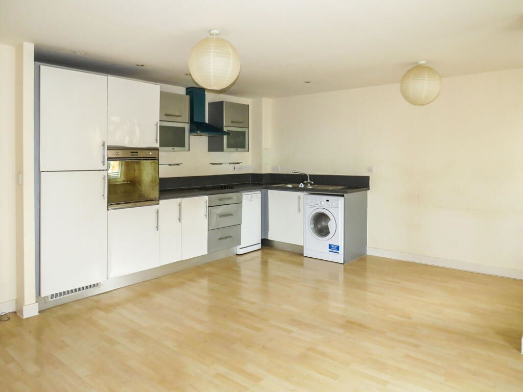 Property photo 2 of 7 Image 2