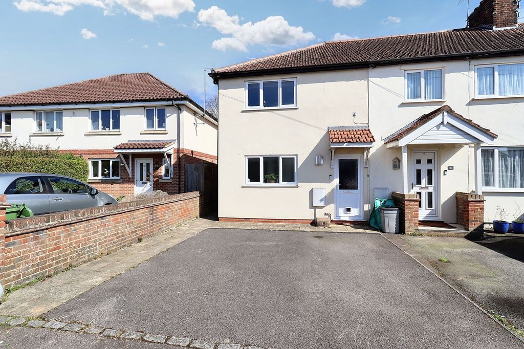 Property photo 1 of 9
