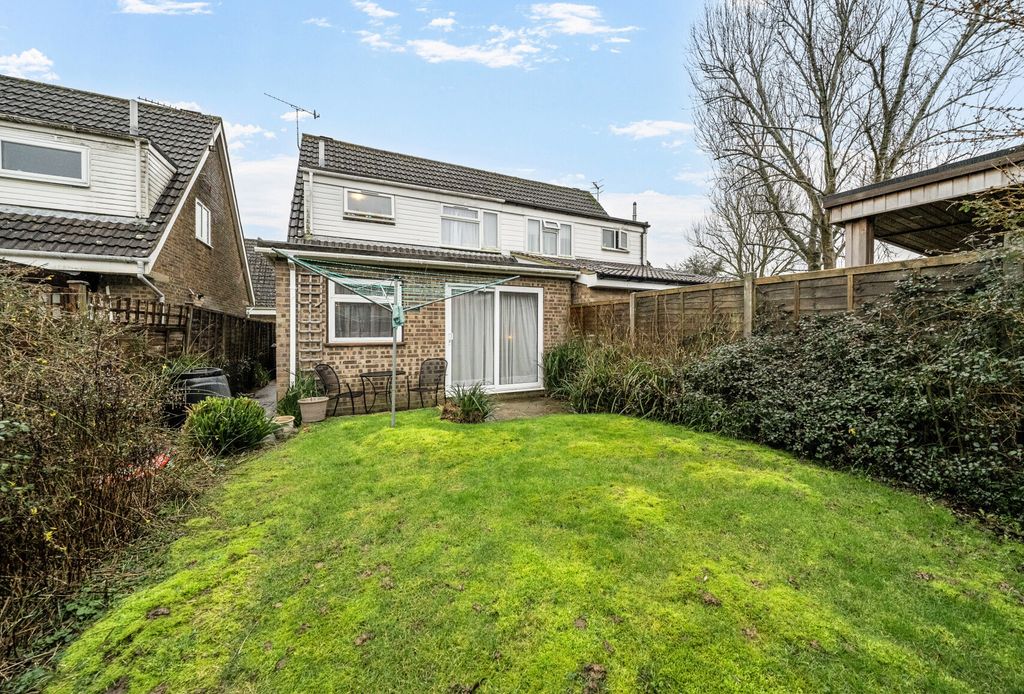 Property photo 2 of 15 1408379-16-69860c...