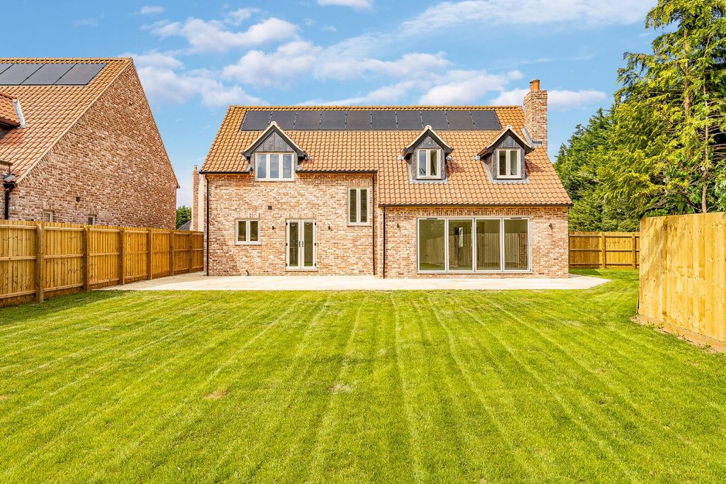 Property photo 3 of 40 5096602