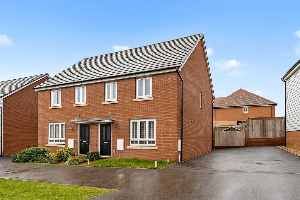 Property photo 1 of 16 Picture No. 19