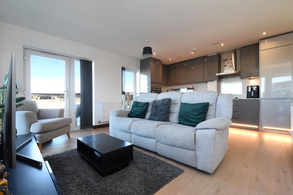 Property photo 2 of 13 Dsc_0624 Copy.Jpg