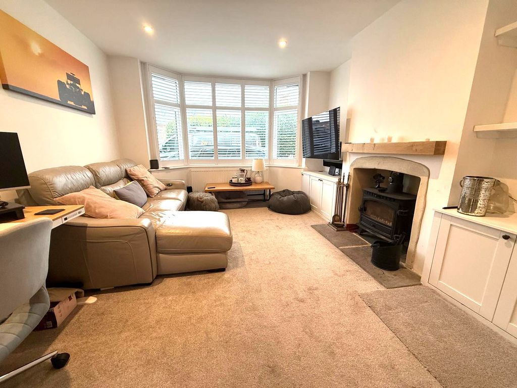 Property photo 2 of 13 Photo 13