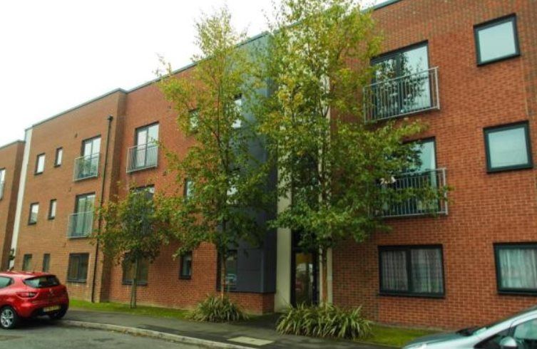 Property photo 1 of 7 Front