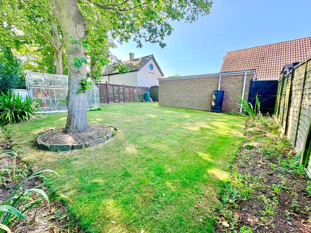 Property photo 2 of 23 Rear Garden