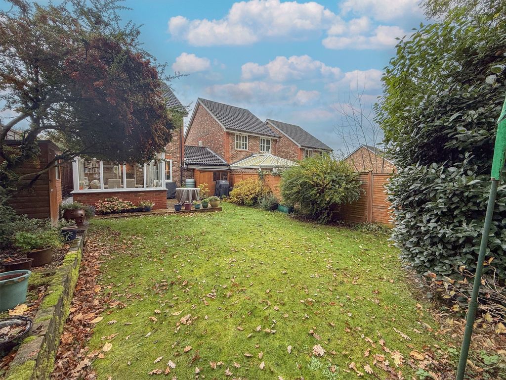 Property photo 3 of 15 4440745