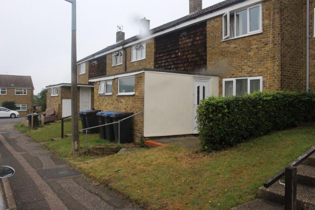 Property photo 1 of 25 Front View