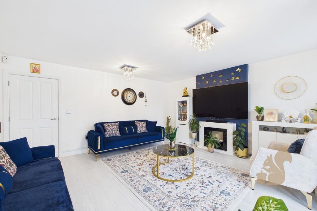 Property photo 3 of 28 Cam01659G0-Pr0714-Still006.Jpg