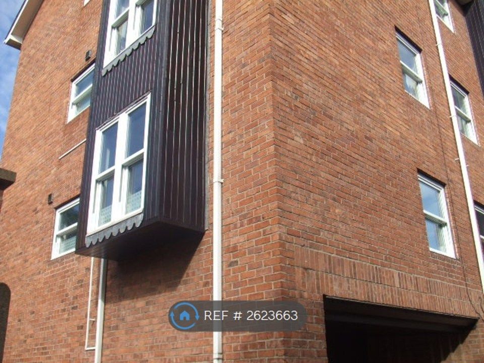 Property photo 2 of 8