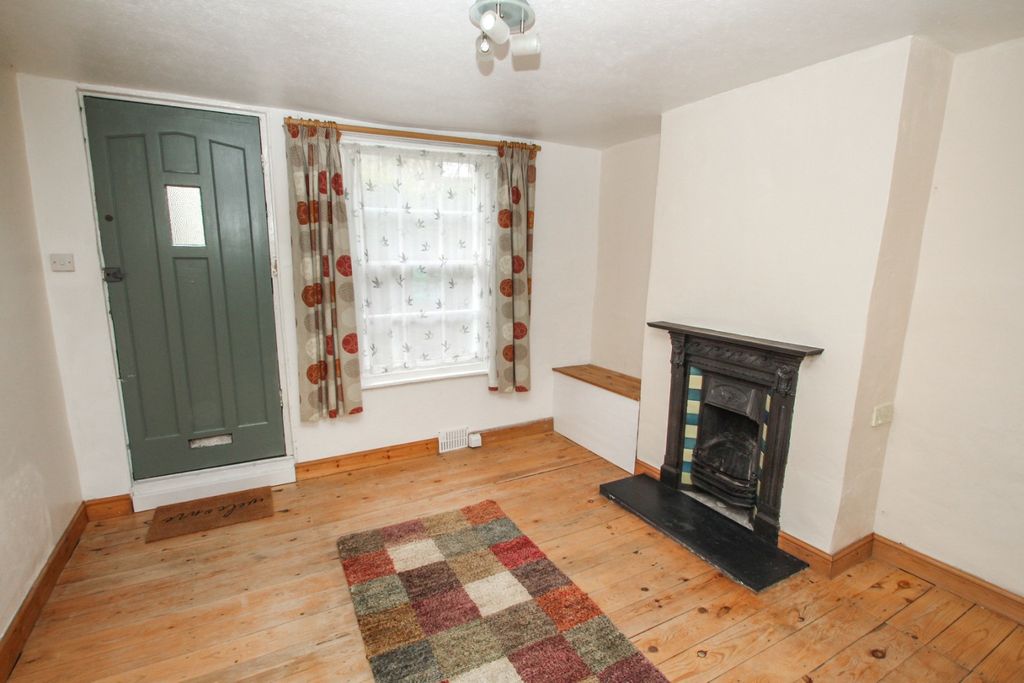 Property photo 2 of 15 4459111