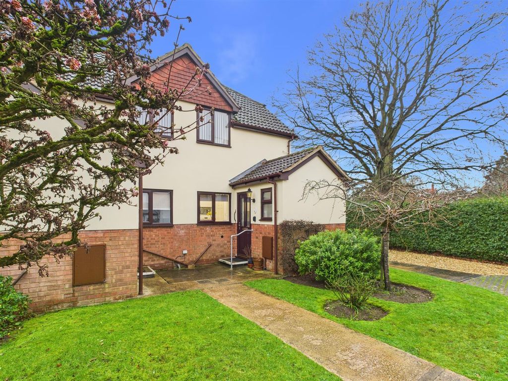 Property photo 1 of 10