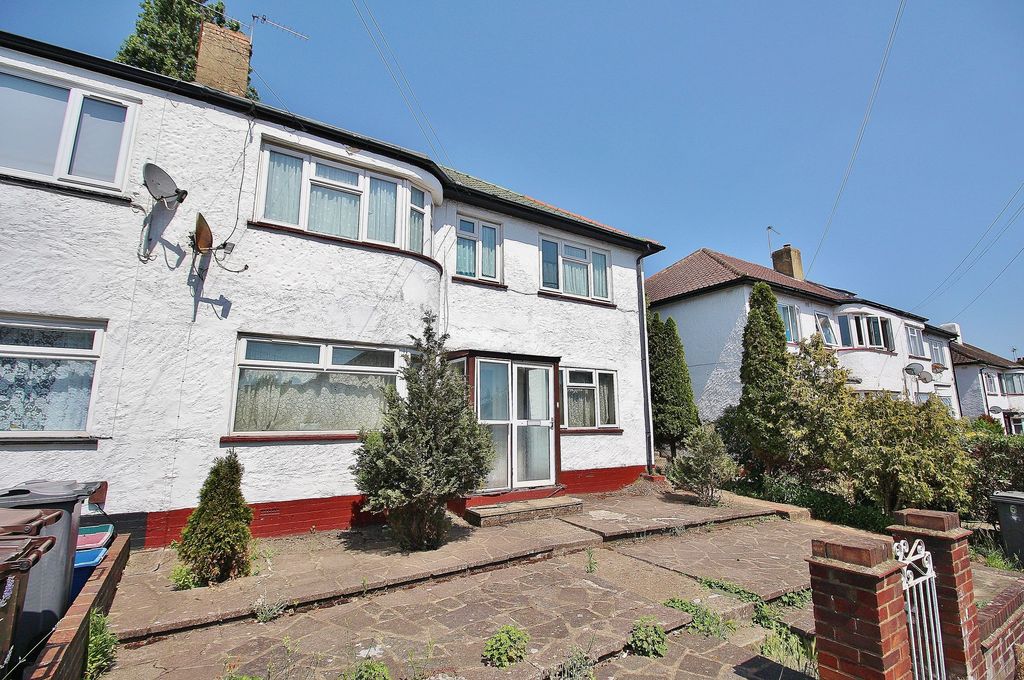 Property photo 1 of 6