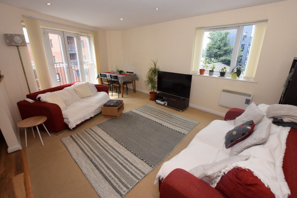 Property photo 1 of 17 Picture No. 27