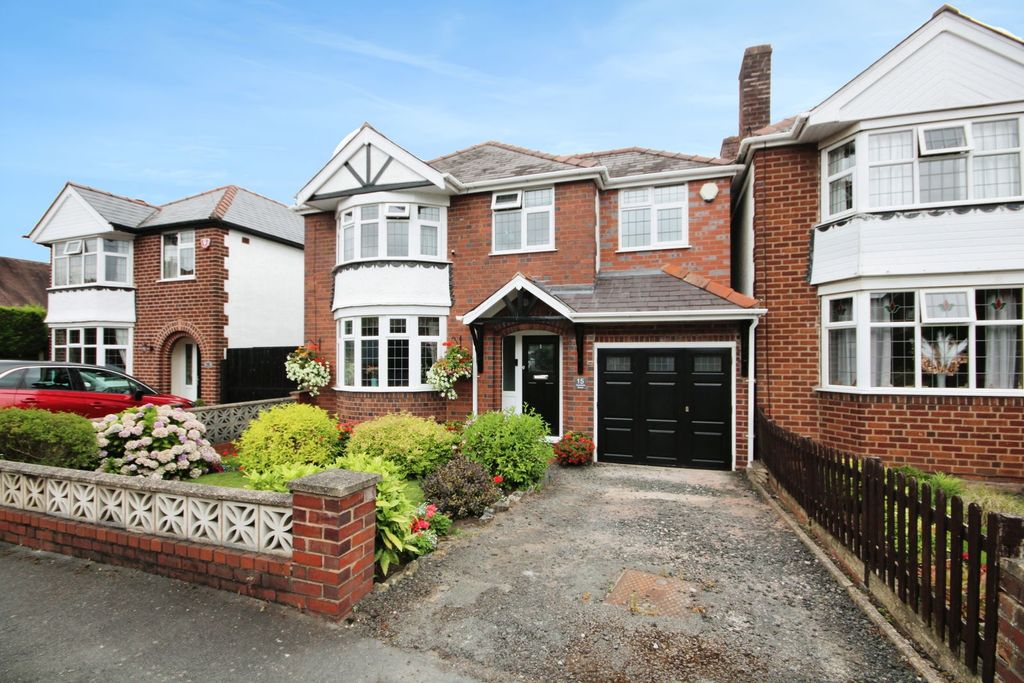 Property photo 1 of 31
