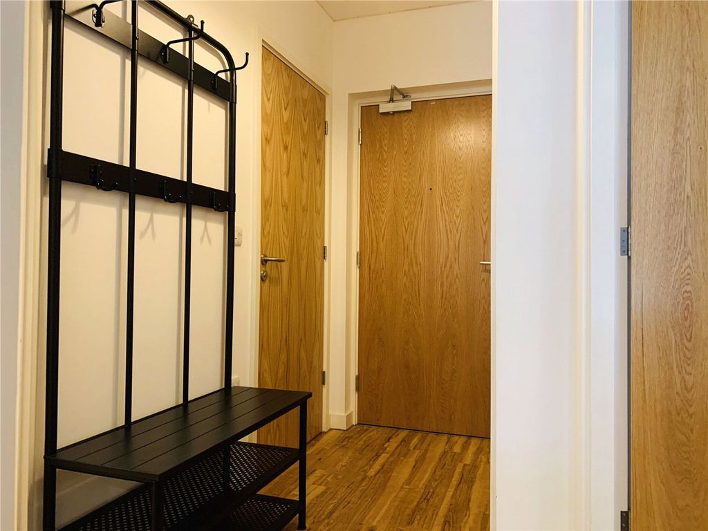Property photo 2 of 6