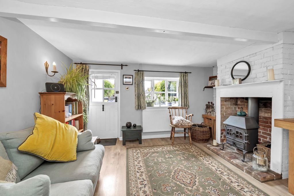 Property photo 3 of 13 Sitting Room