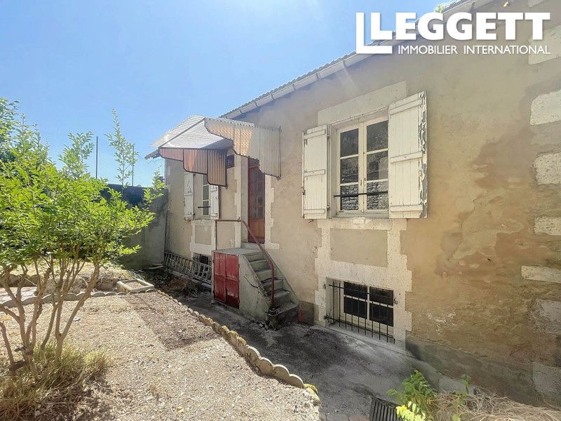 Property photo 2 of 10