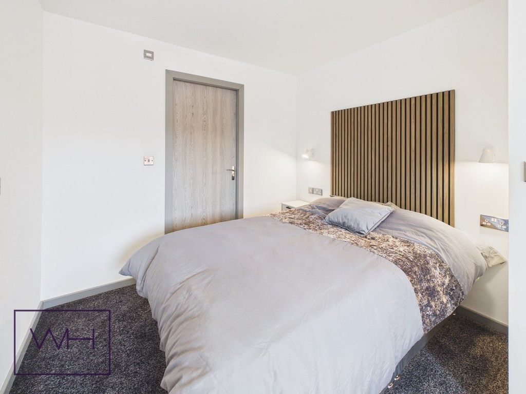 Property photo 2 of 5 13081ce2-Be94-4762-90Bd-8Ffecdece71c