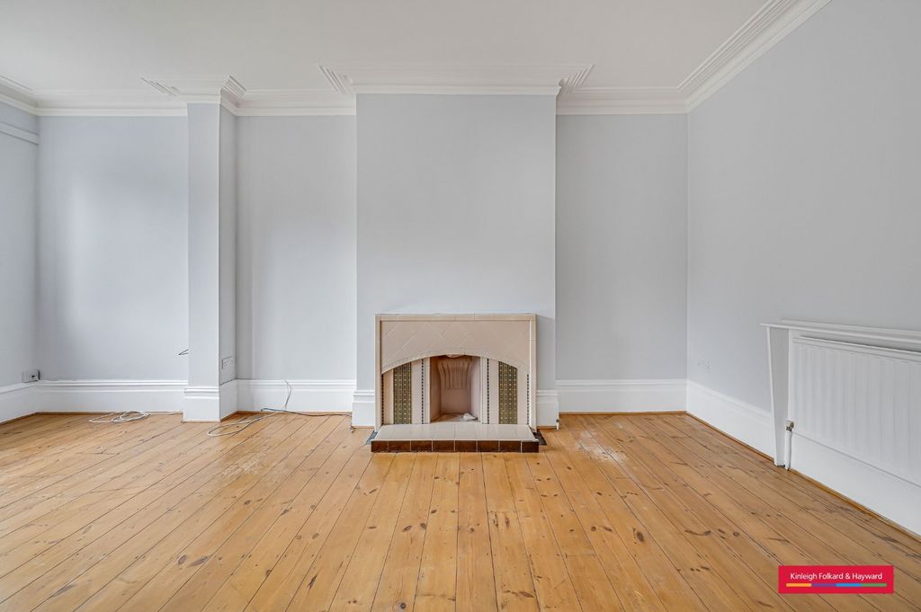 Property photo 2 of 13 Picture No. 21