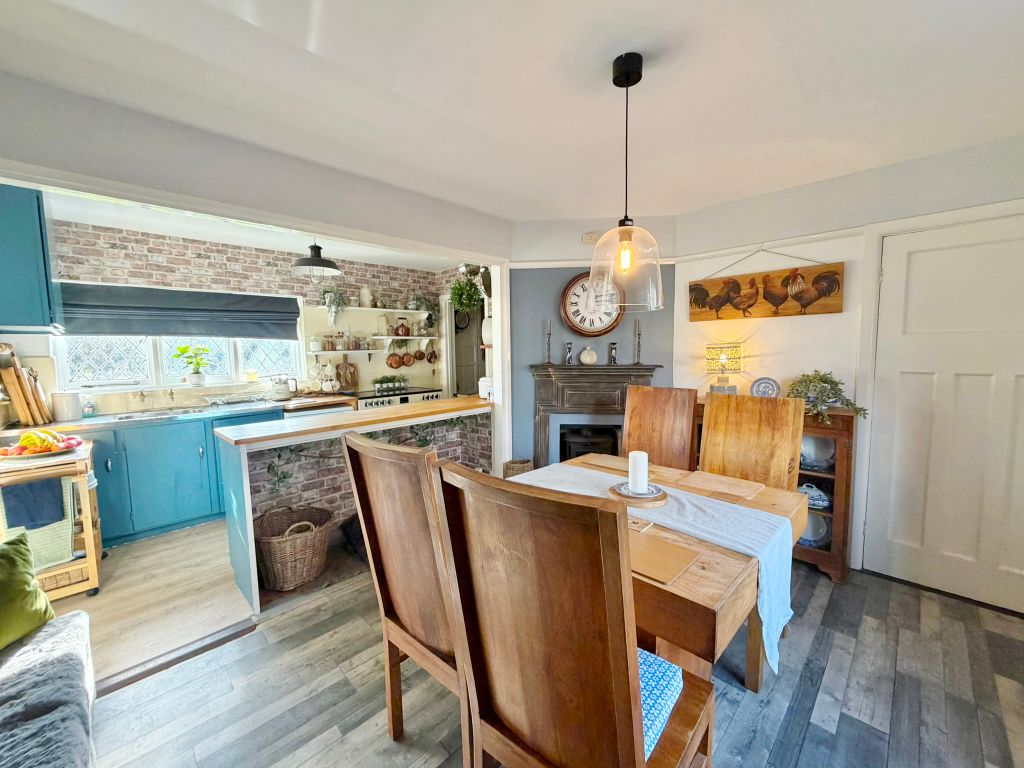 Property photo 3 of 13 Ttf Kitchen Diner