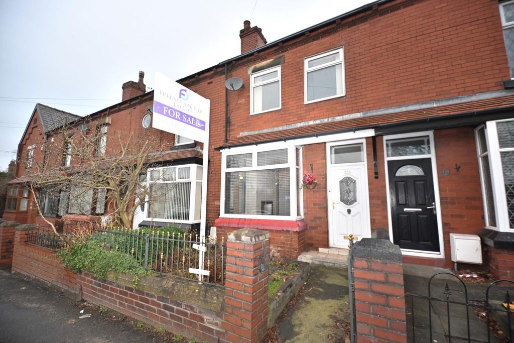 Property photo 3 of 26 Park Road, Westhoughton. Bl5 3Db