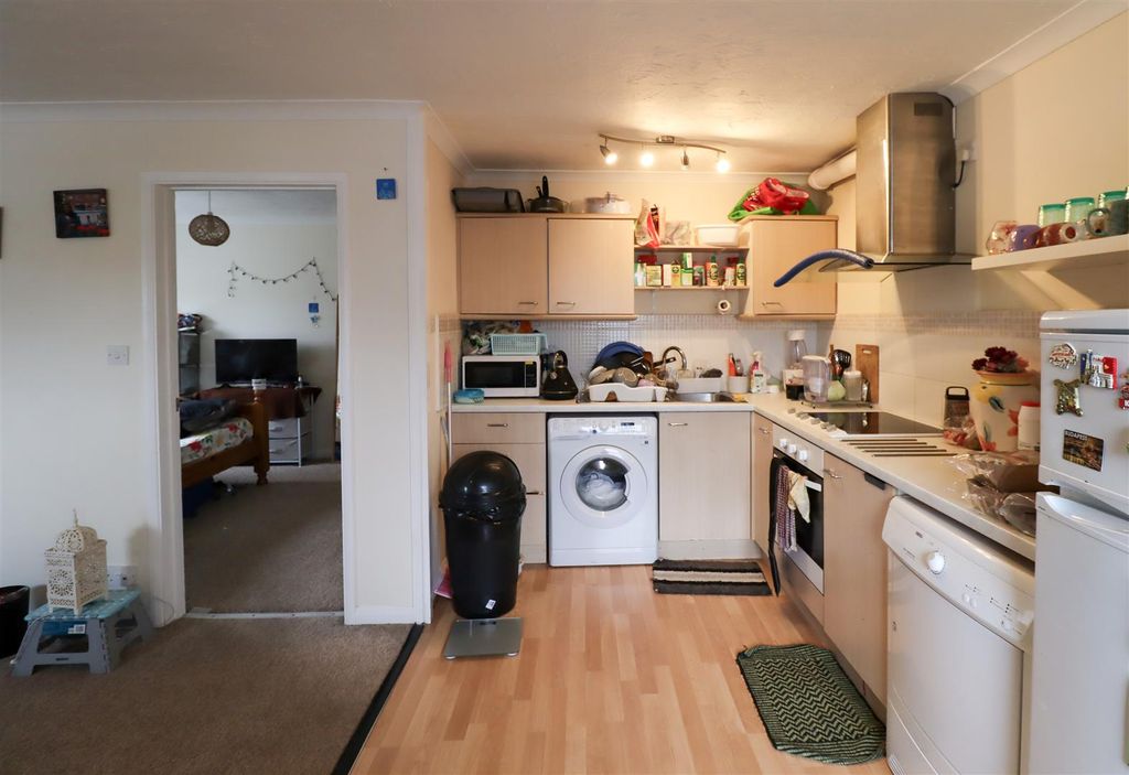 Property photo 2 of 6 Img_4560.Jpg