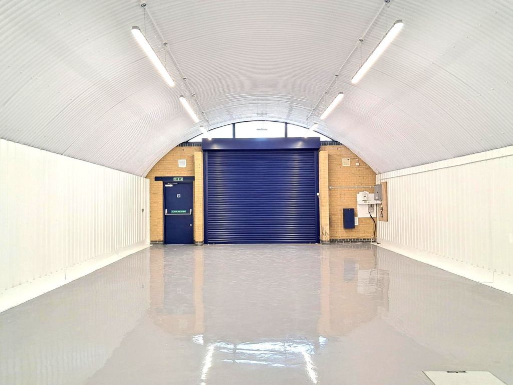 Property photo 3 of 4 Flexible Property Space