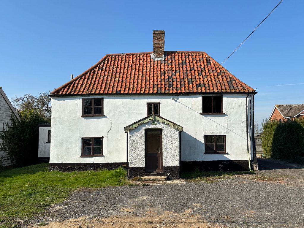 Property photo 1 of 13