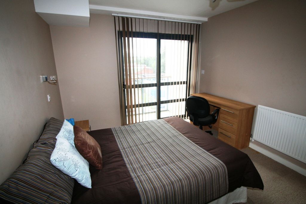 Property photo 3 of 5 Property Photo