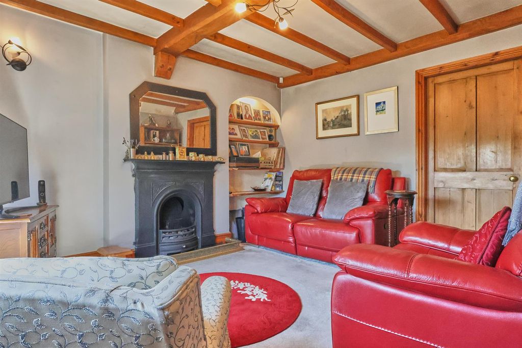 Property photo 2 of 17 Rear Lounge