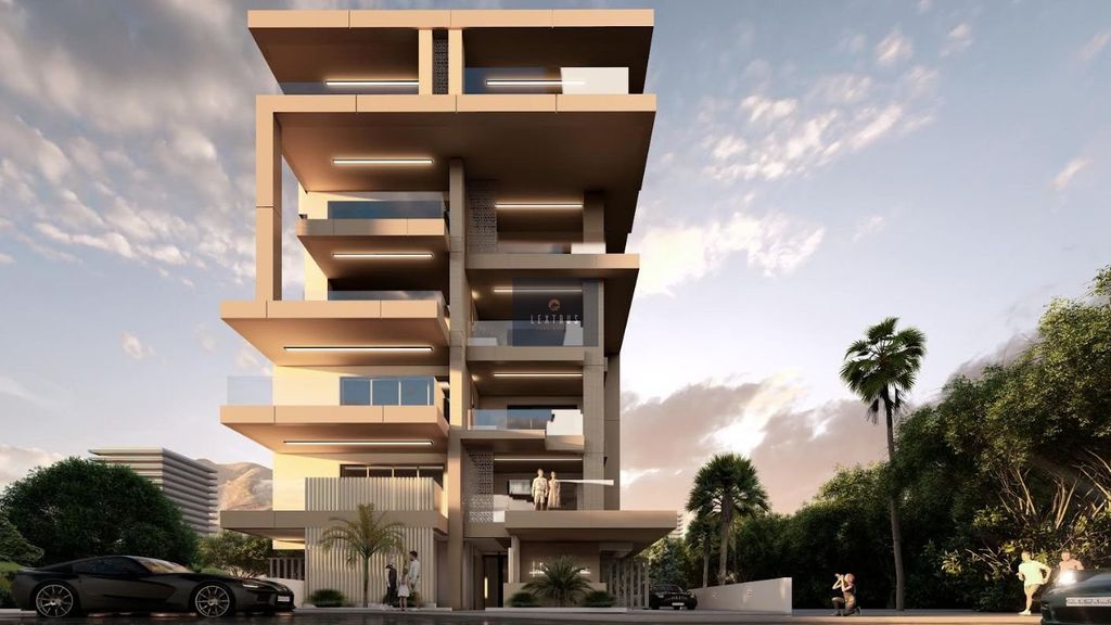 Property photo 1 of 2