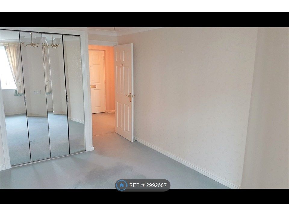 Property photo 3 of 9 Double Bedroom View To Door