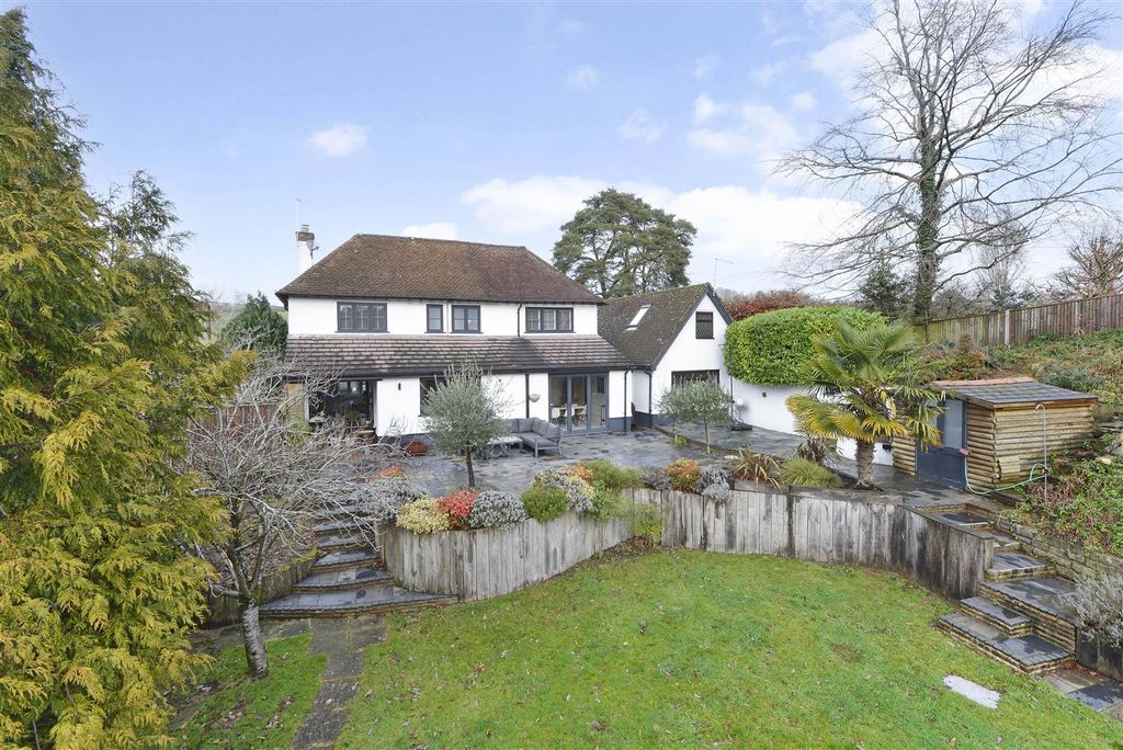 Property photo 3 of 31 Ph32_6364296.Jpg