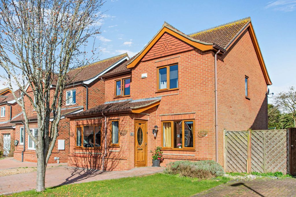 Property photo 1 of 27