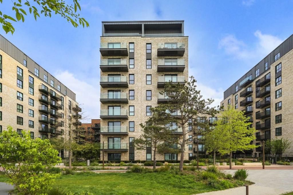 Property photo 1 of 6