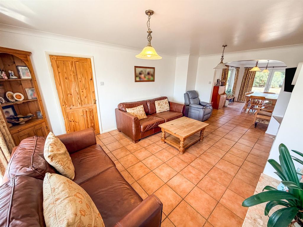 Property photo 2 of 47 Image37.Jpg